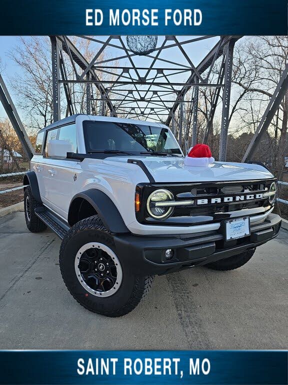 2025 Ford Bronco Outer Banks 4-Door 4WD