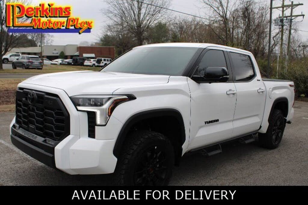 2025 Toyota Tundra Limited CrewMax Cab 4WD
