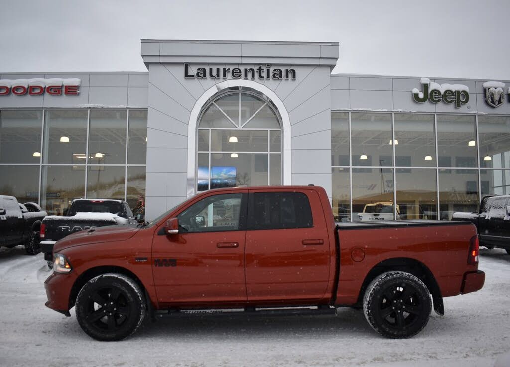 2017 RAM 1500 Sport Crew Cab 4WD