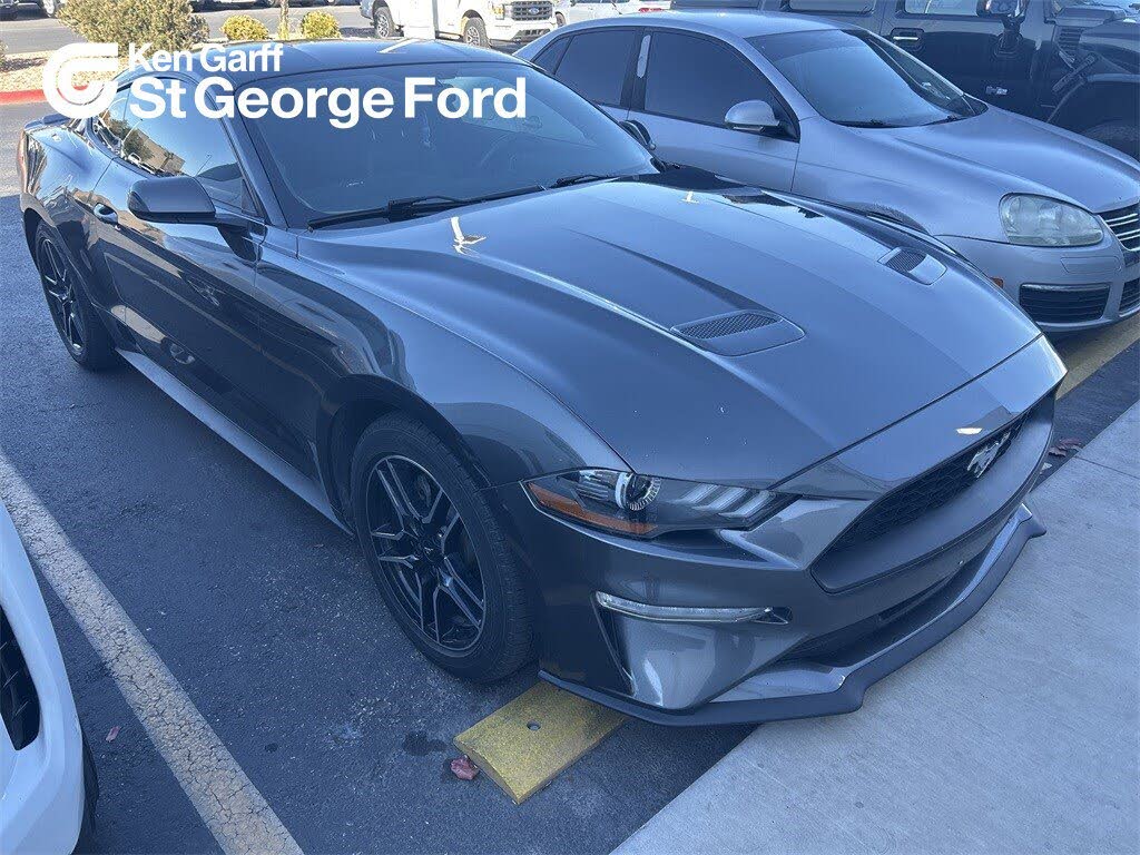 2018 Ford Mustang EcoBoost Coupe RWD
