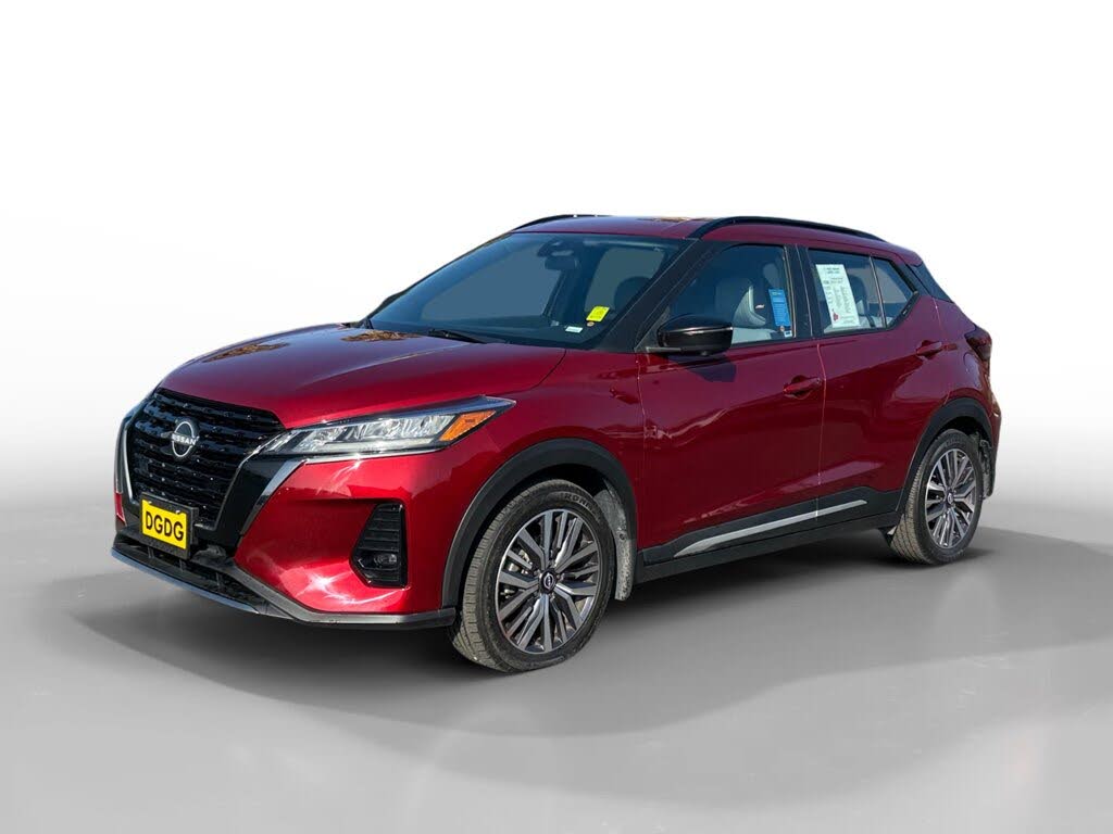 2023 Nissan Kicks SR FWD