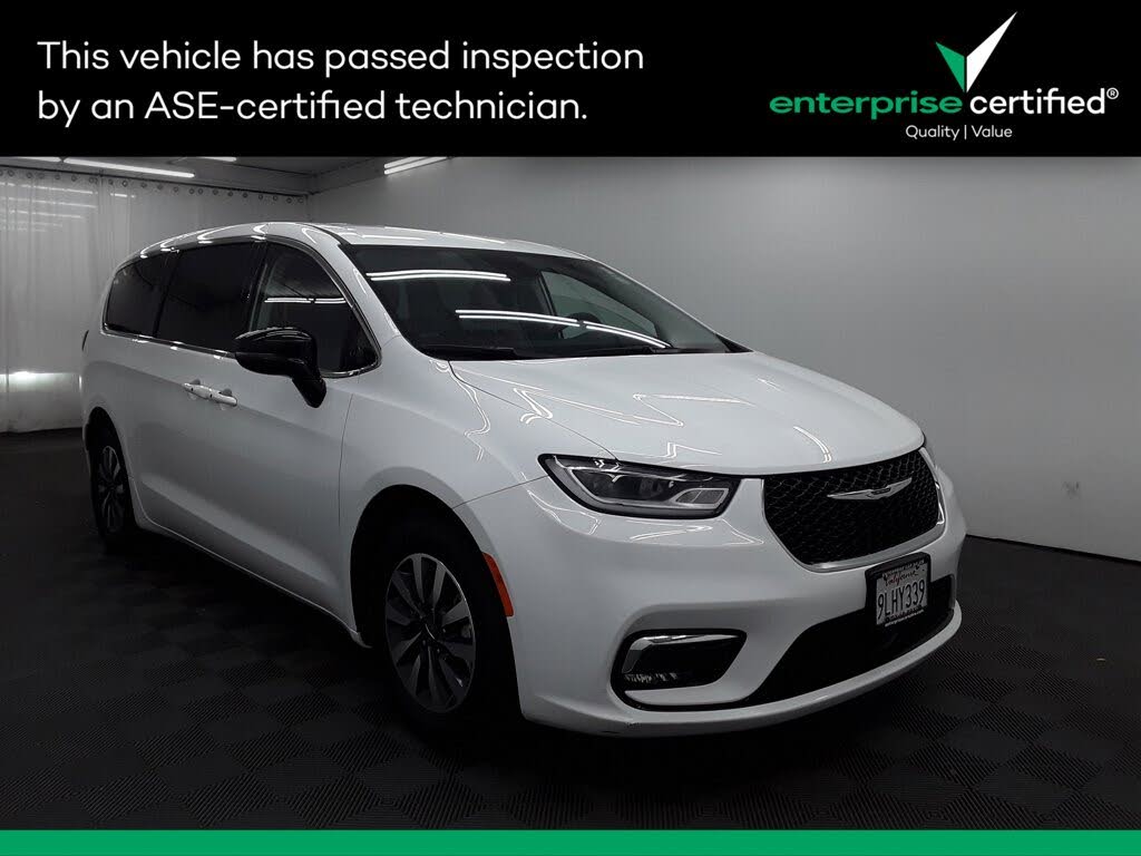 2024 Chrysler Pacifica Hybrid Select FWD