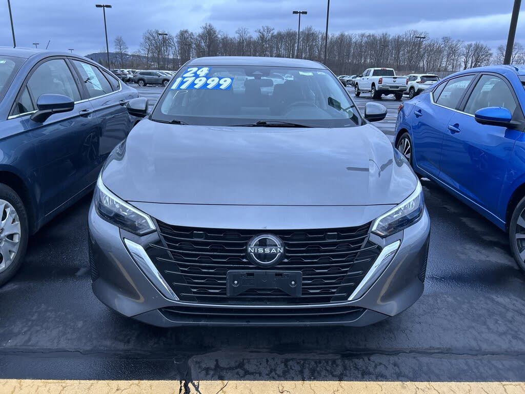 2024 Nissan Sentra SV FWD