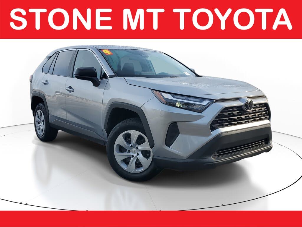 2024 Toyota RAV4 LE FWD