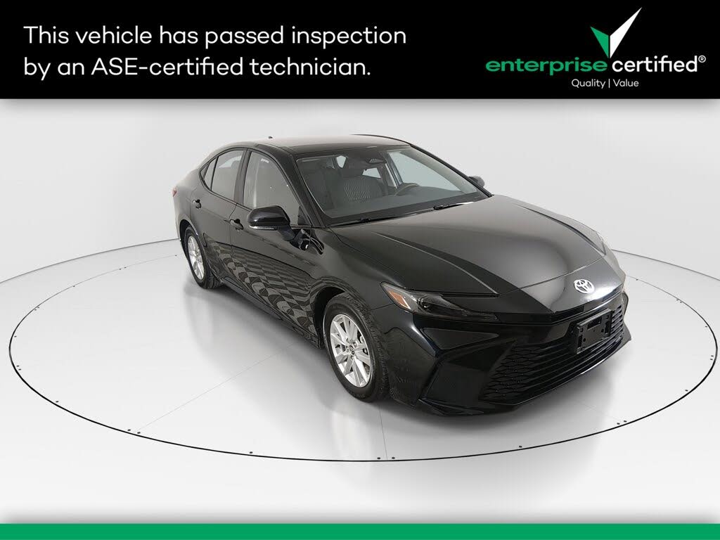 2025 Toyota Camry LE FWD