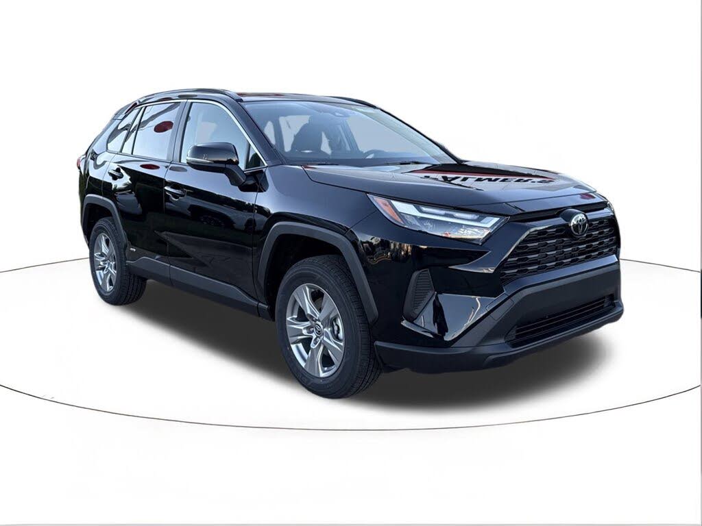 2025 Toyota RAV4 Hybrid XLE AWD