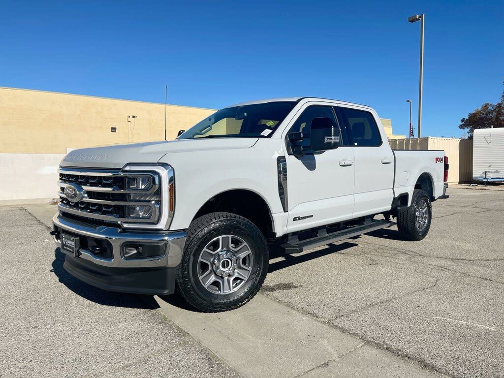 2026 Ford F-250 Super Duty Lariat Crew Cab 4WD