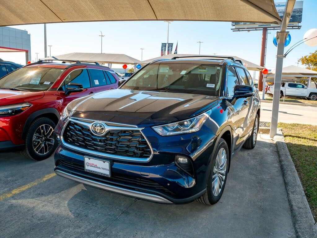2026 Toyota Highlander Hybrid Platinum AWD