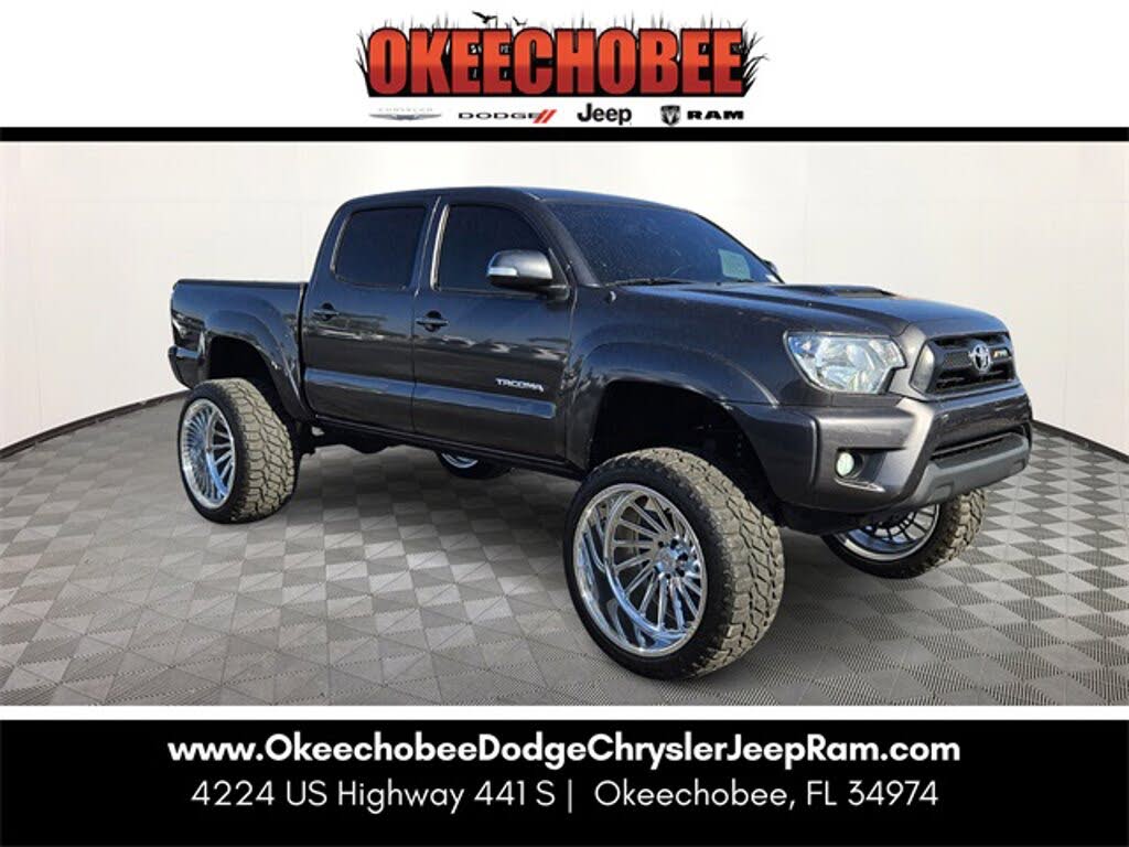 2013 Toyota Tacoma PreRunner Double Cab V6 SB