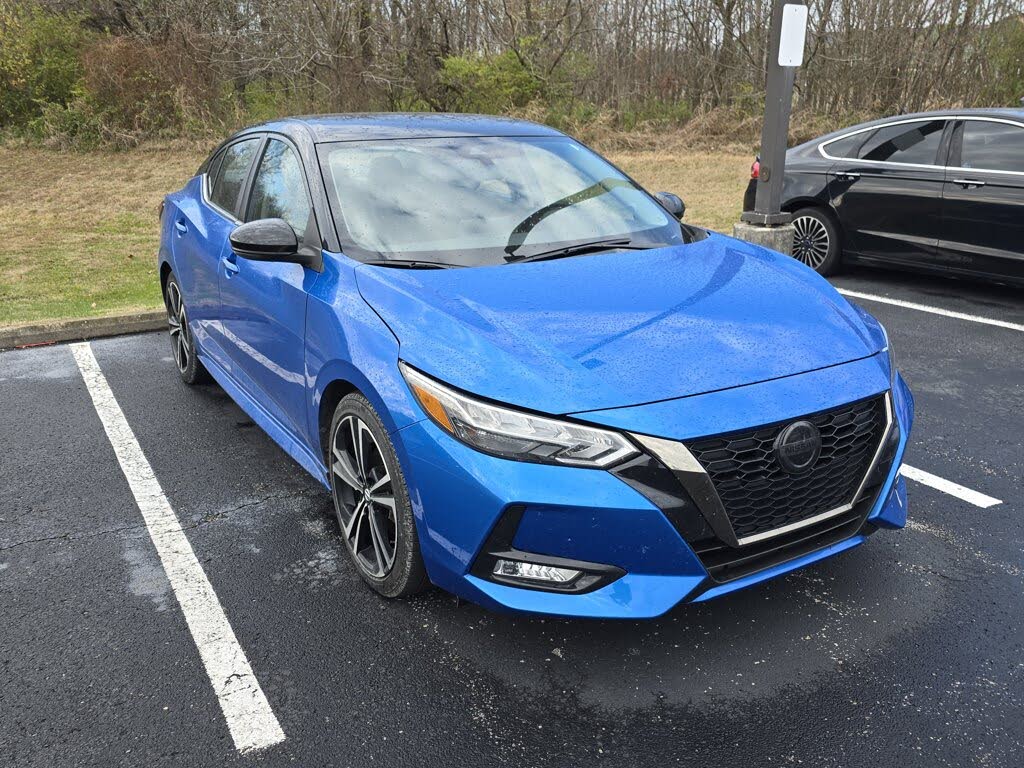2022 Nissan Sentra SR FWD