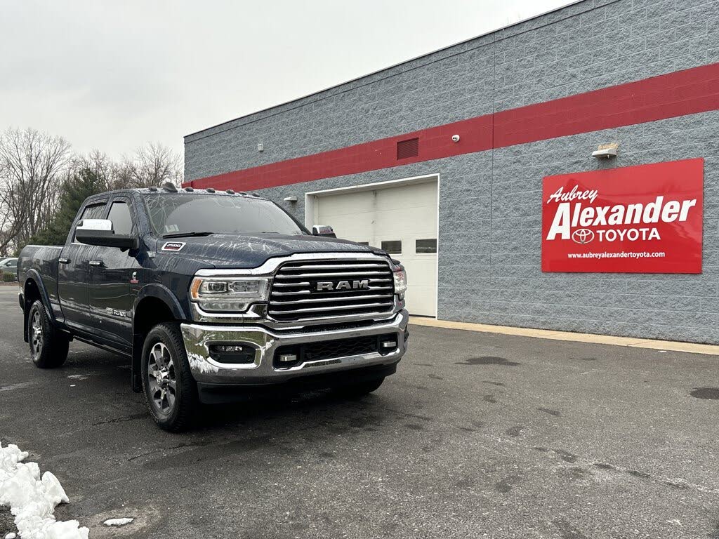 2022 RAM 2500 Limited Longhorn Crew Cab 4WD