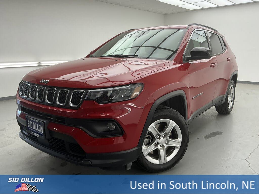 2023 Jeep Compass Latitude 4WD