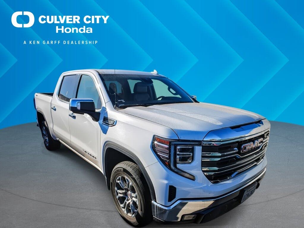 2024 GMC Sierra 1500 SLT Crew Cab 4WD