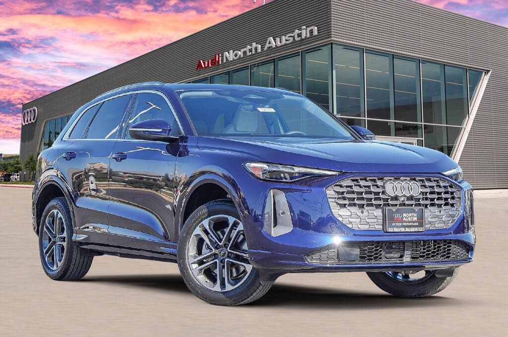2025 Audi Q5 quattro Premium Plus 40 TFSI