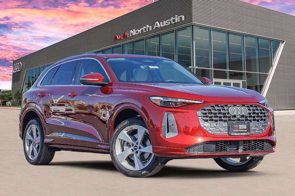 2025 Audi Q5 quattro Premium Plus 40 TFSI