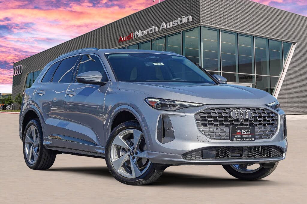 2025 Audi Q5 quattro Premium Plus 40 TFSI