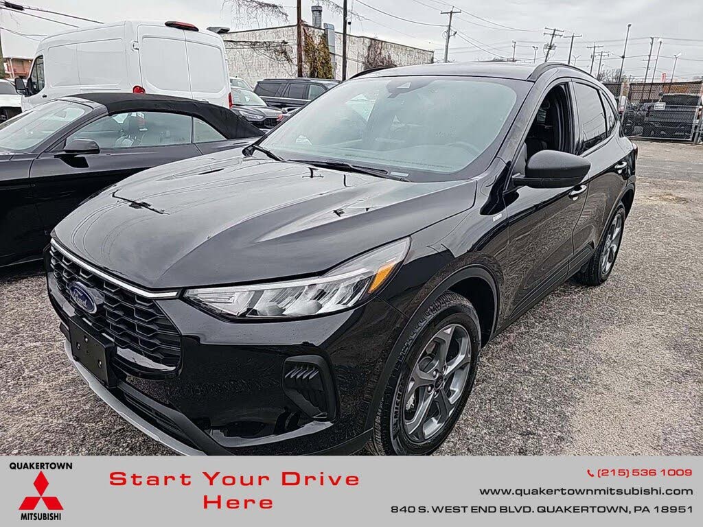 2025 Ford Escape ST-Line AWD