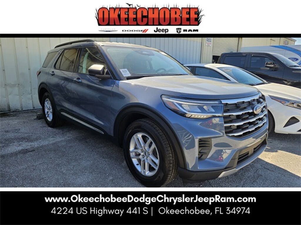 2025 Ford Explorer Active RWD