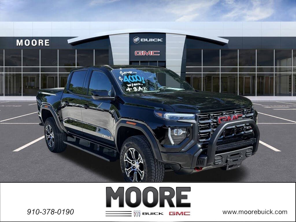 2025 GMC Canyon AT4 Crew Cab 4WD