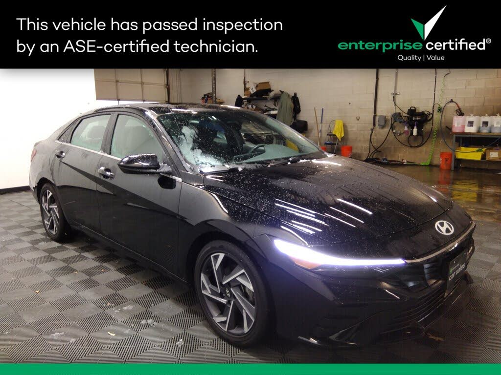 2025 Hyundai Elantra SEL Convenience FWD