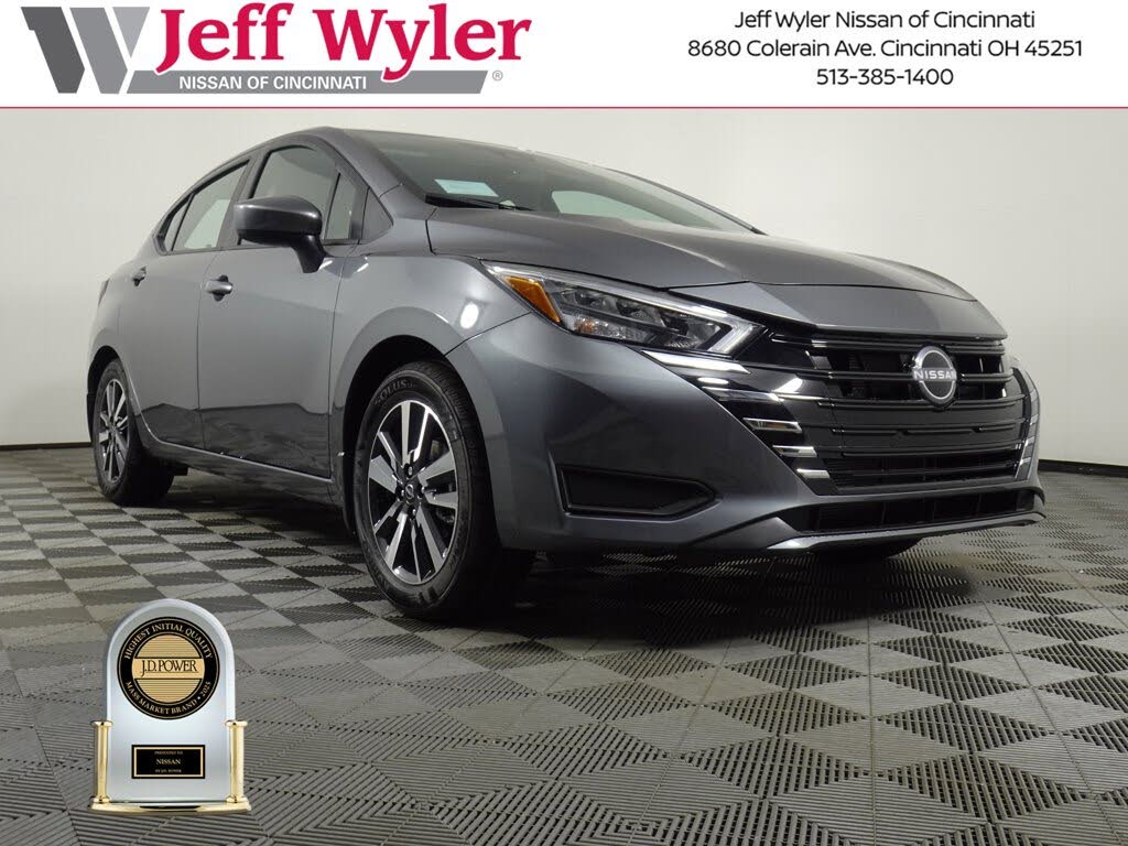 2025 Nissan Versa SV FWD