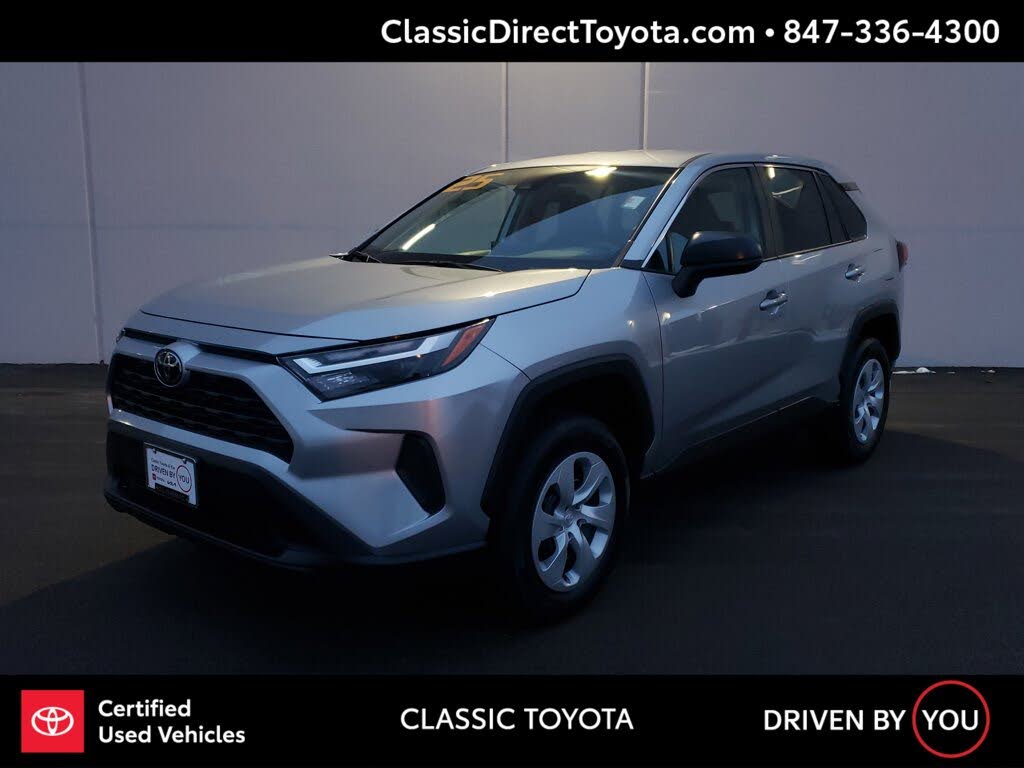 2025 Toyota RAV4 LE FWD