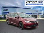 Chrysler Pacifica Touring L FWD