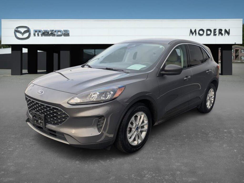 2022 Ford Escape SE FWD