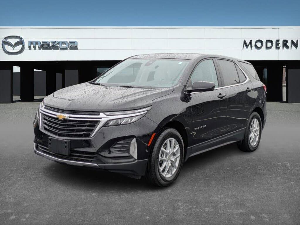 2023 Chevrolet Equinox LT FWD with 2FL