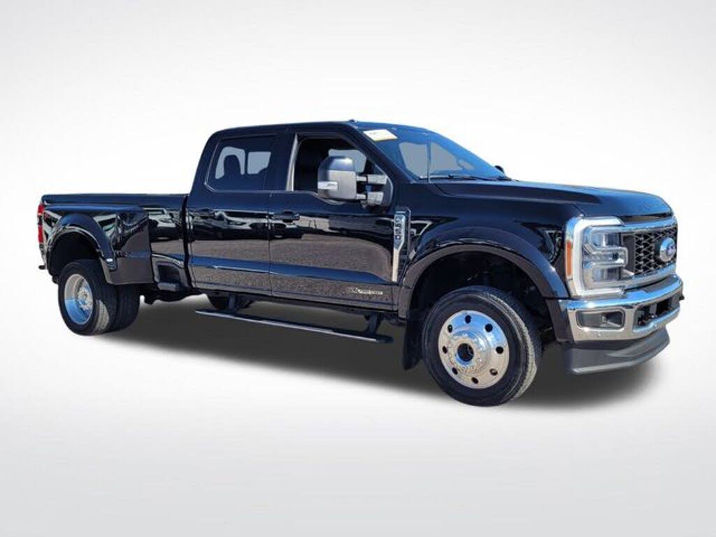 2023 Ford F-450 Super Duty Lariat Crew Cab LB DRW 4WD
