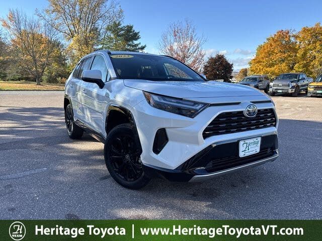 2023 Toyota RAV4 Hybrid SE AWD