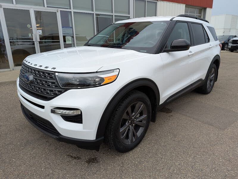 Ford Explorer XLT AWD 2024