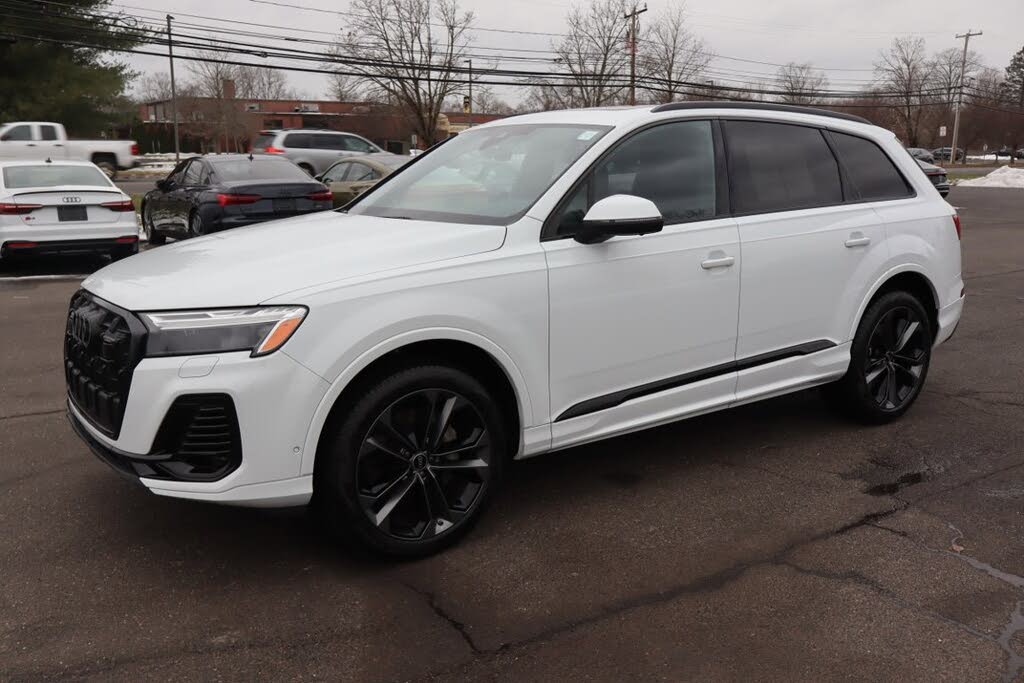 2025 Audi Q7 quattro Premium Plus 55 TFSI