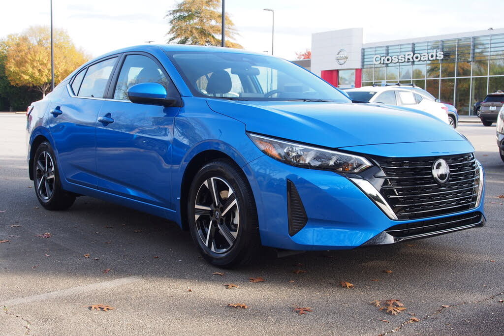 2025 Nissan Sentra SV FWD