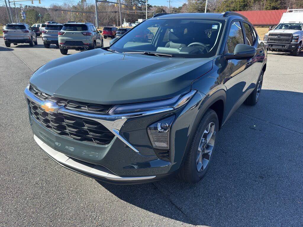 2026 Chevrolet Trax LT FWD