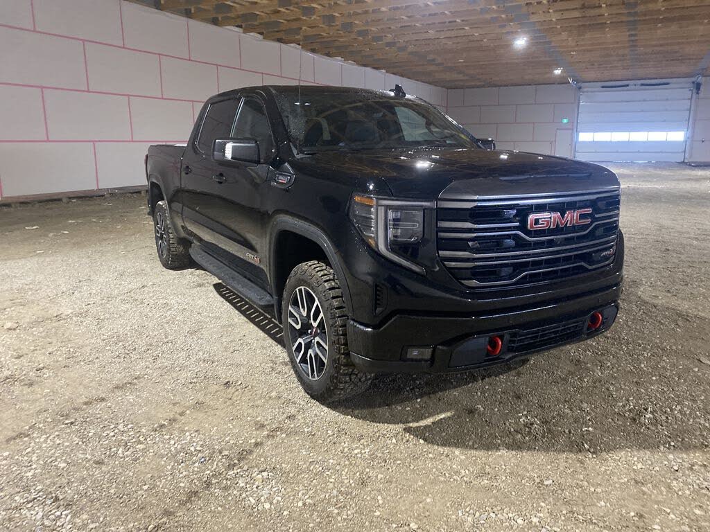 2024 GMC Sierra 1500 AT4 Crew Cab 4WD