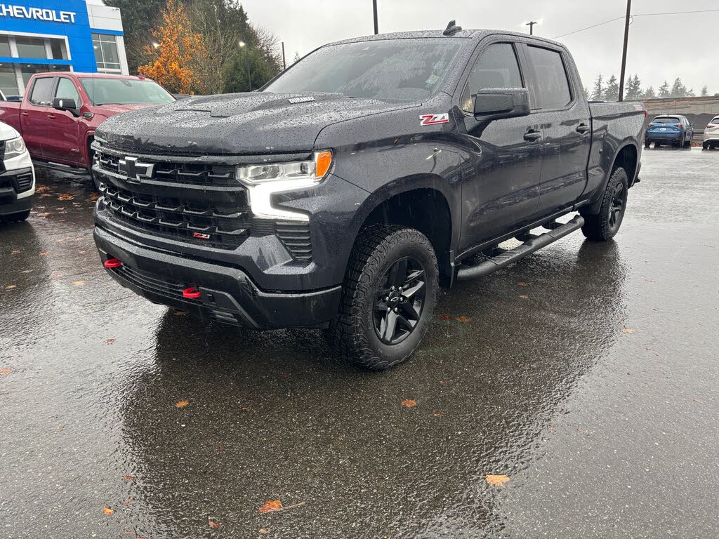 2024 Chevrolet Silverado 1500 LT Trail Boss Crew Cab 4WD