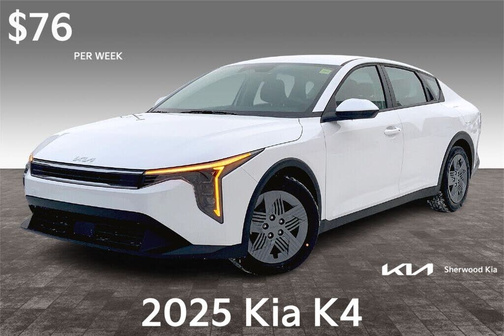 2025 Kia K4 LX FWD