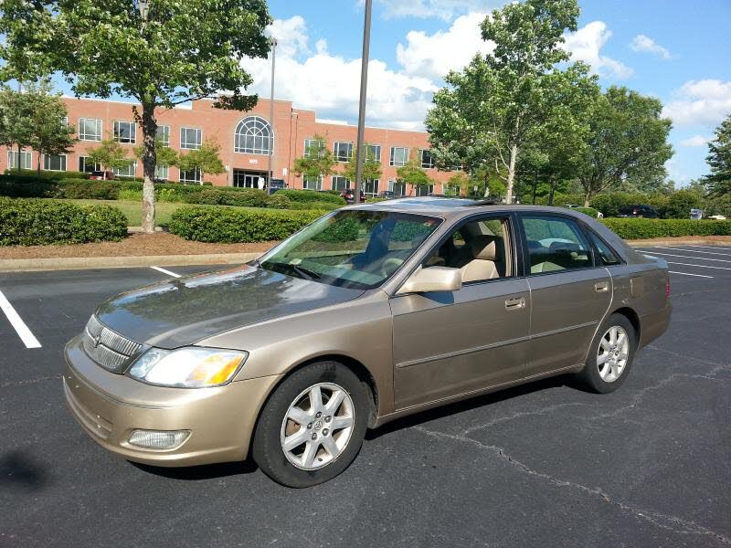 2000 Toyota Avalon XL
