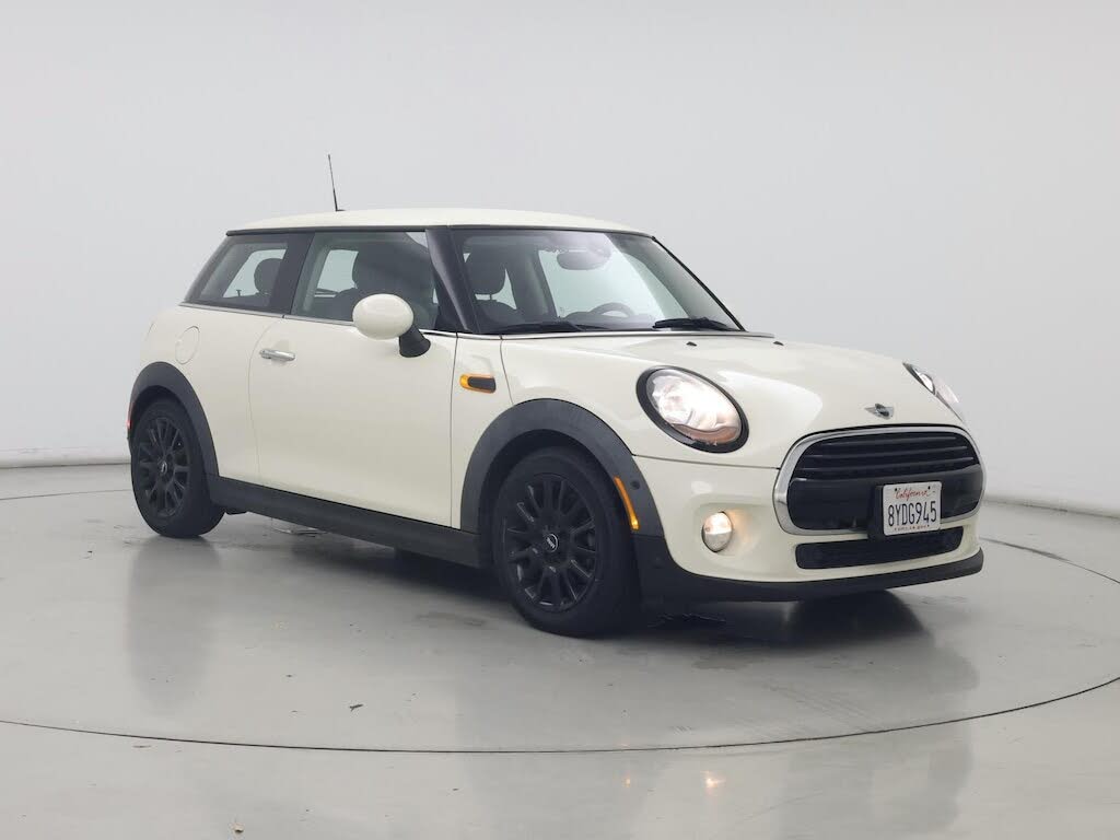 2018 MINI Cooper 3-Door Hatchback FWD