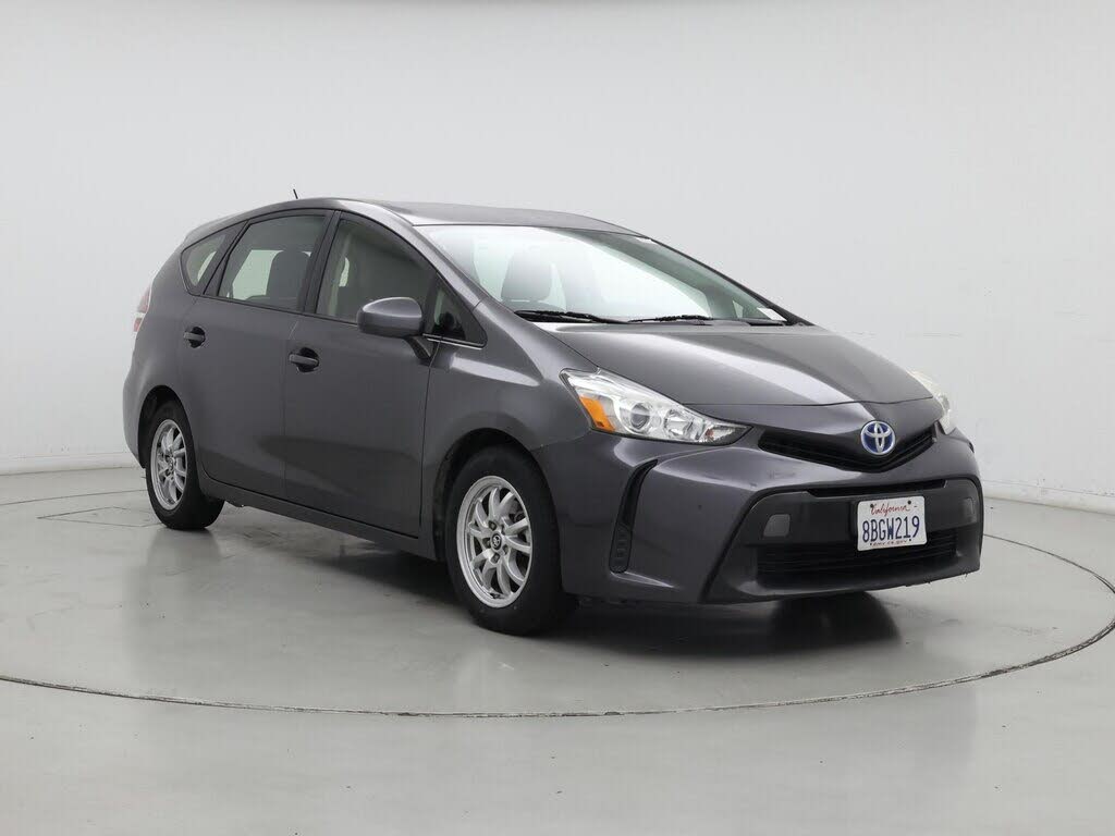 2017 Toyota Prius v Two FWD
