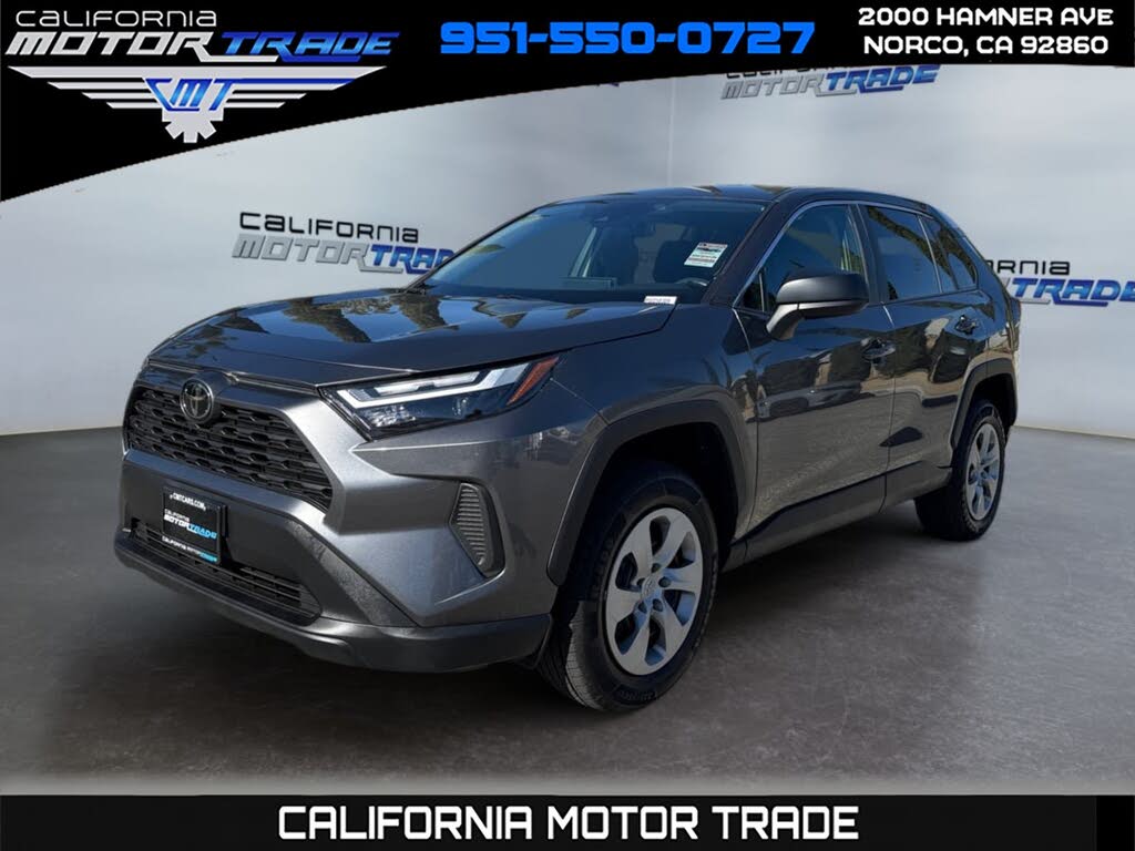 2023 Toyota RAV4 LE FWD
