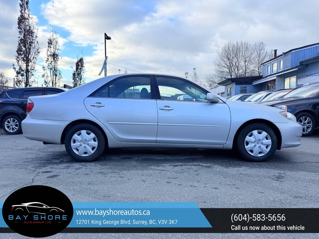 2005 Toyota Camry XLE FWD