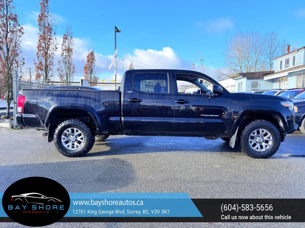 2017 Toyota Tacoma SR5 V6 Double Cab LB 4WD