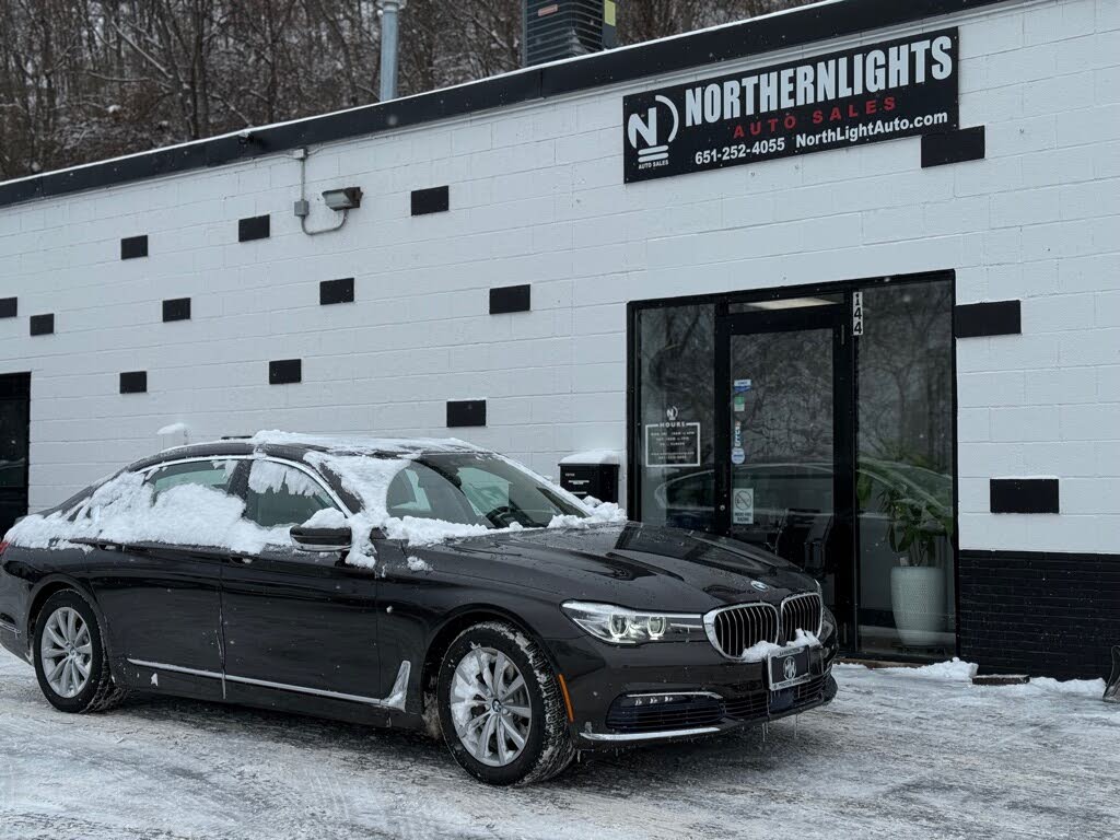 2017 BMW 7 Series 740i xDrive AWD