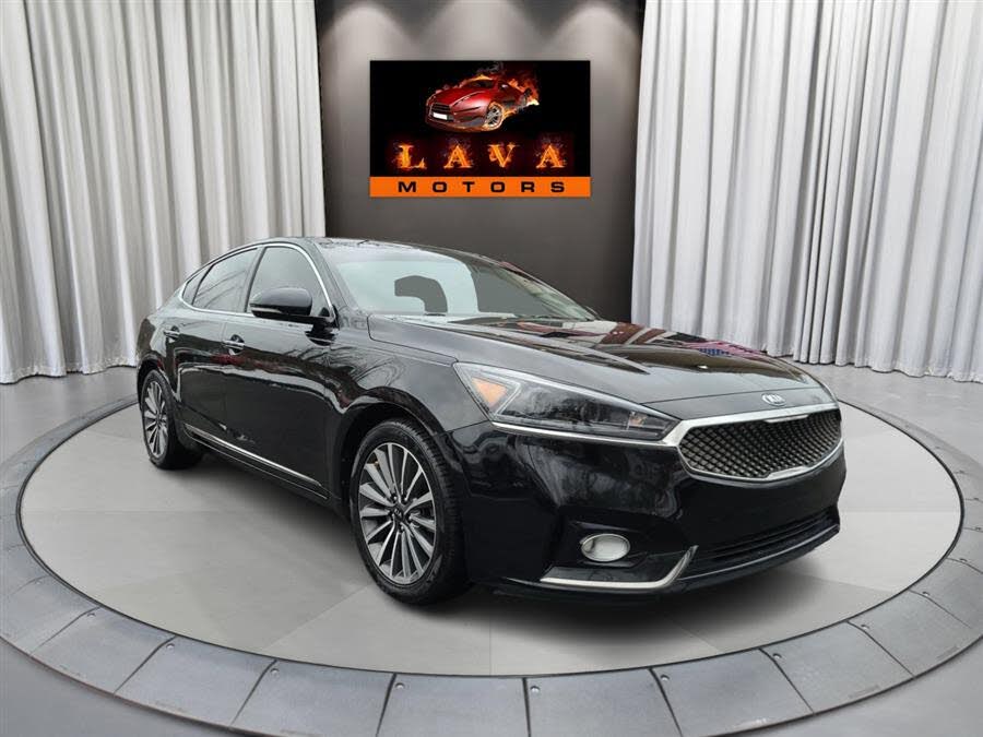 2017 Kia Cadenza Limited