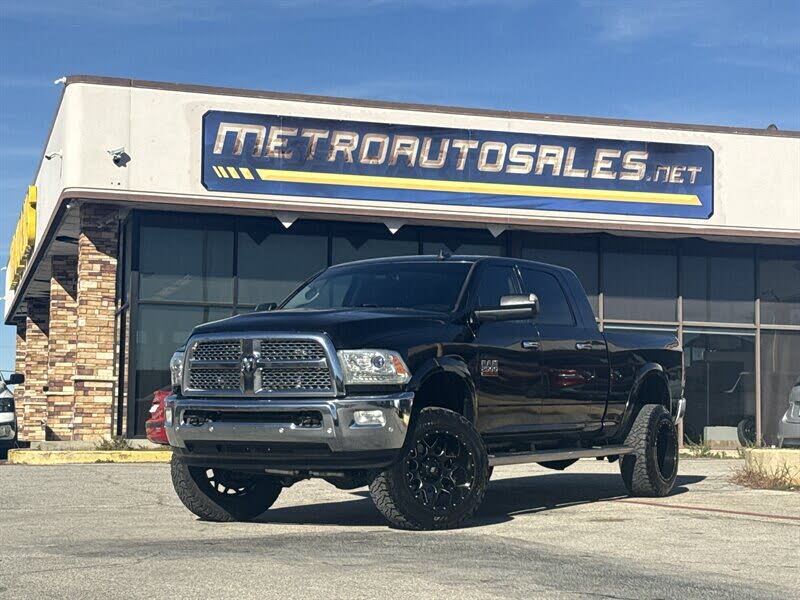 2016 RAM 2500 Laramie Mega Cab 4WD