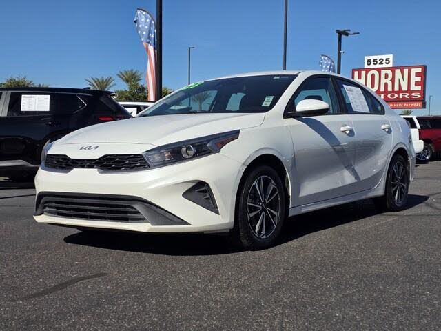 2023 Kia Forte LXS FWD