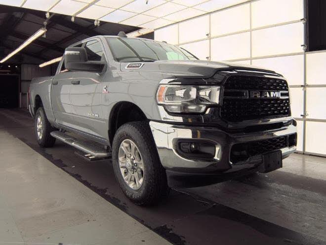 2024 RAM 2500 Big Horn Crew Cab 4WD