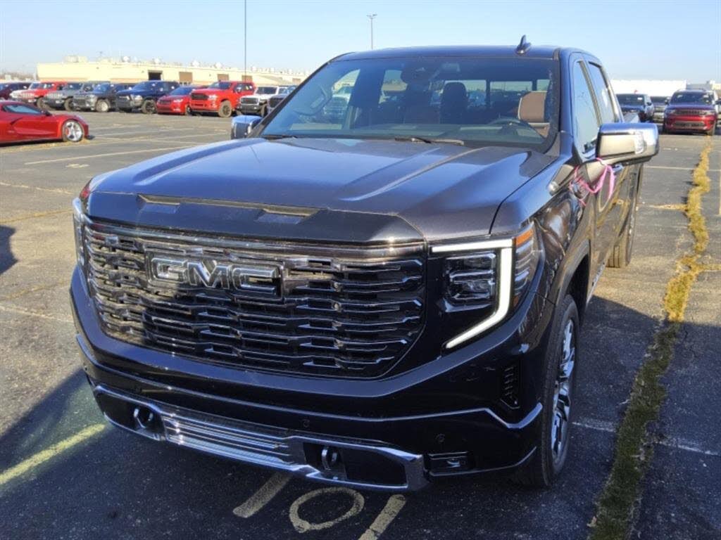 2025 GMC Sierra 1500 Denali Ultimate Crew Cab 4WD